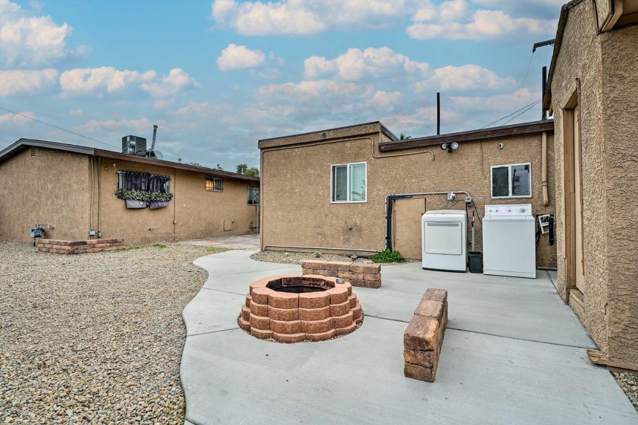 Appartamento North Vegas With Fire Pit 10 Mi To Strip Las Vegas